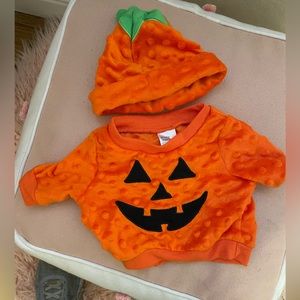 Newborn pumpkin jack o lantern sweater and hat Halloween costume